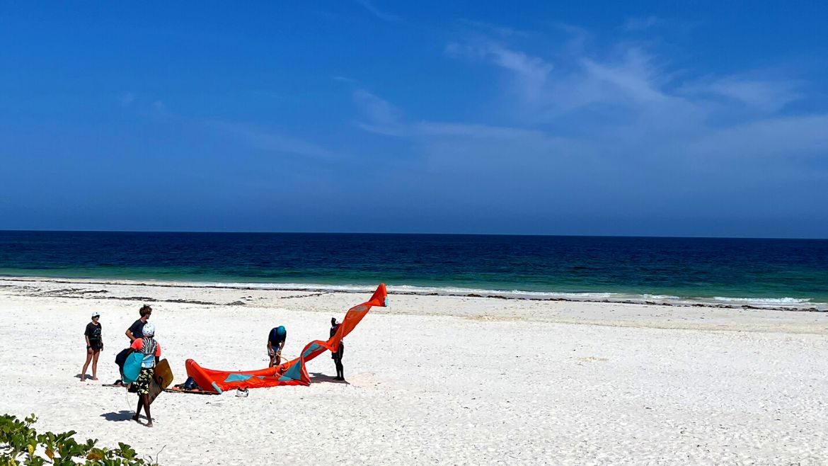 Kilifi: Die ersten Vorbereitungen am Strand von Kilifi