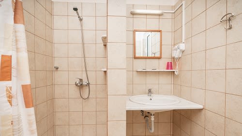 Rhodos Fanes: Badezimmer des Surfhotel Rhodos Fanes: Badezimmer des Surfhotel