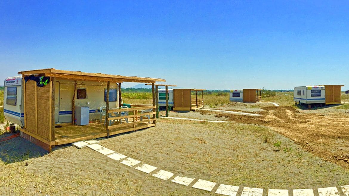 Ulcinj: Standard Wohnwagen im Strandcamp Ulcinj: Standard Wohnwagen im Strandcamp