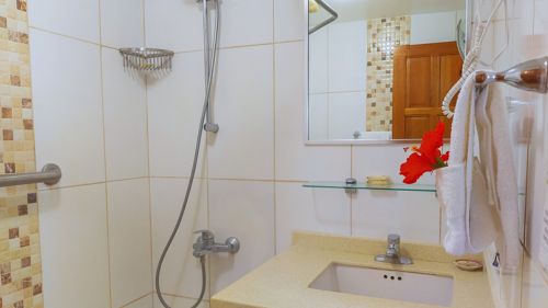 Tobago: Badezimmer der Appartements Tobago: Badezimmer der Appartements