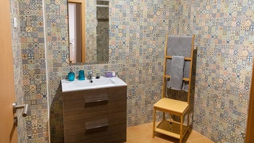 Algarve: Badezimmer der Doppelzimmer Algarve: Badezimmer der Doppelzimmer