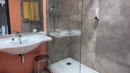 Zarzis: Badezimmer der Superiorzimmer Zarzis: Badezimmer der Superiorzimmer