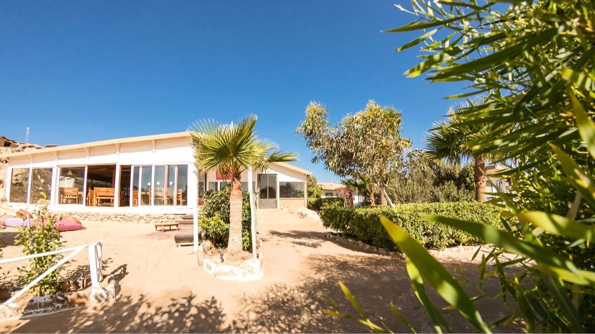 Dakhla: Blick auf das Restaurant des Camps