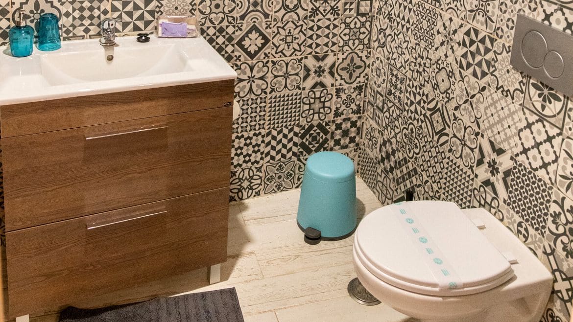 Algarve: Badezimmer des Familienzimmer