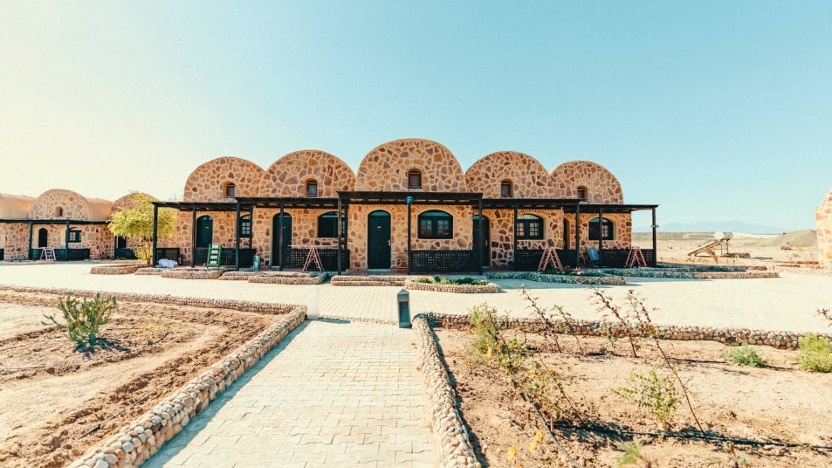 Hamata: Bungalows im Kite Hotel