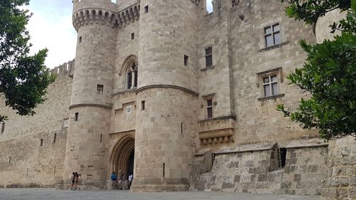 Rhodos Theologos: Ein Besuch nach Rhodos Stadt ist ein Muss Rhodos Theologos: Ein Besuch nach Rhodos Stadt ist ein Muss