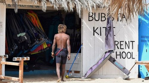 Wingsurfen: Material, Lagerung und Rettung