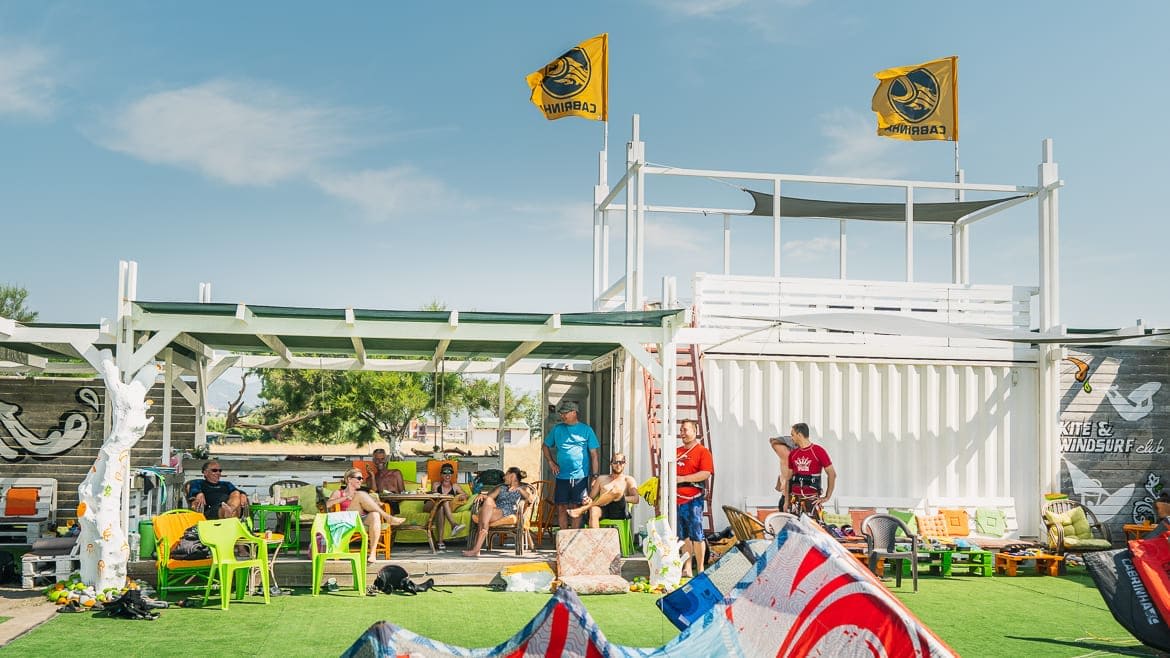 Rhodos Theologos: Eine kleine Pause darf auch mal an der Kite- und Wing/Windsurf Station Rhodos Theologos: Eine kleine Pause darf auch mal an der Kite- und Wing/Windsurf Station
