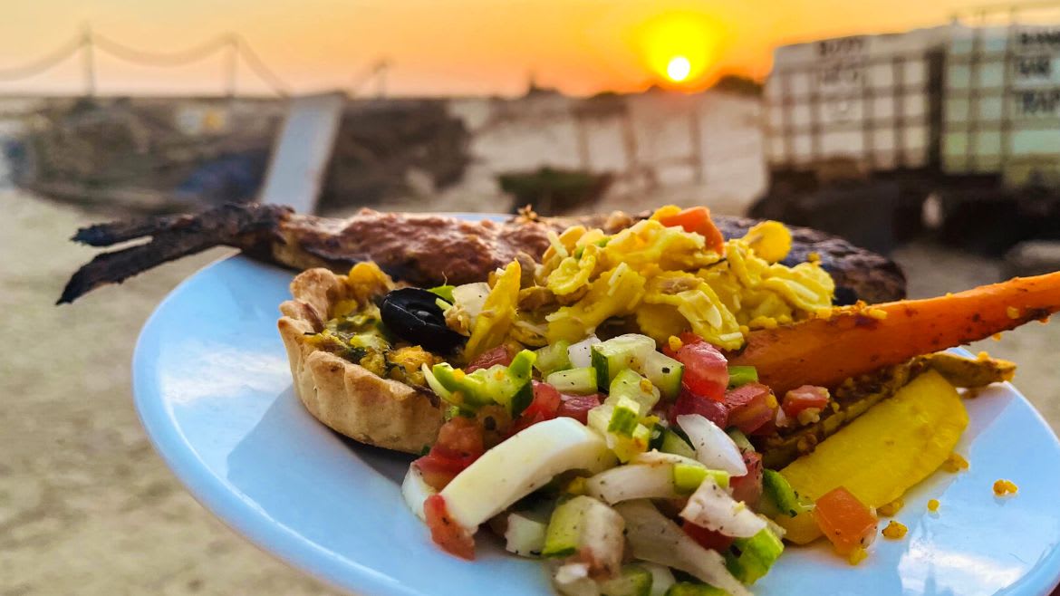 Djerba-Zarzis: Frisch zubereitetes Essen beim Kite Camp Djerba-Zarzis: Frisch zubereitetes Essen beim Kite Camp