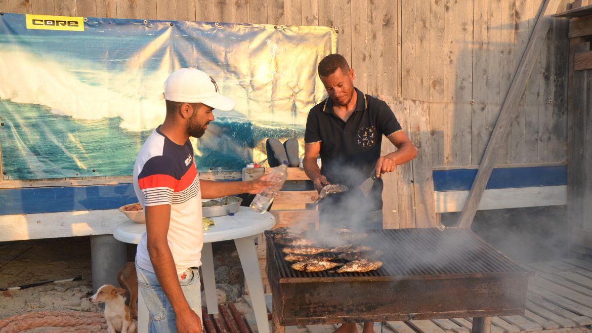 Djerba-Zarzis: Frischer Fisch darf während des Kite Camps nicht fehlen