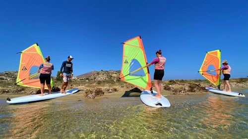 Naxos: Gruppenschulung in der Lagune 