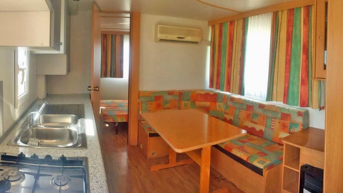 Ulcinj: Innenbereich des Strand Bungalow