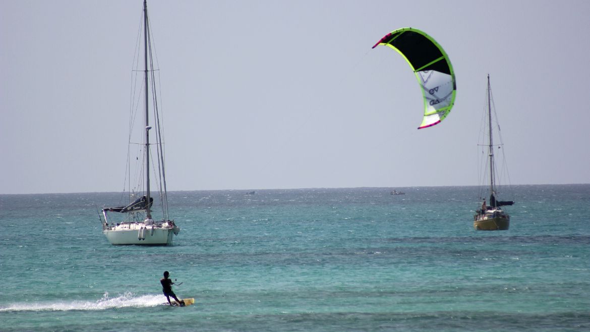 Boa Vista: Kitesurfen an der Kite- und Wing/Windsurf Station Boa Vista: Kitesurfen an der Kite- und Wing/Windsurf Station