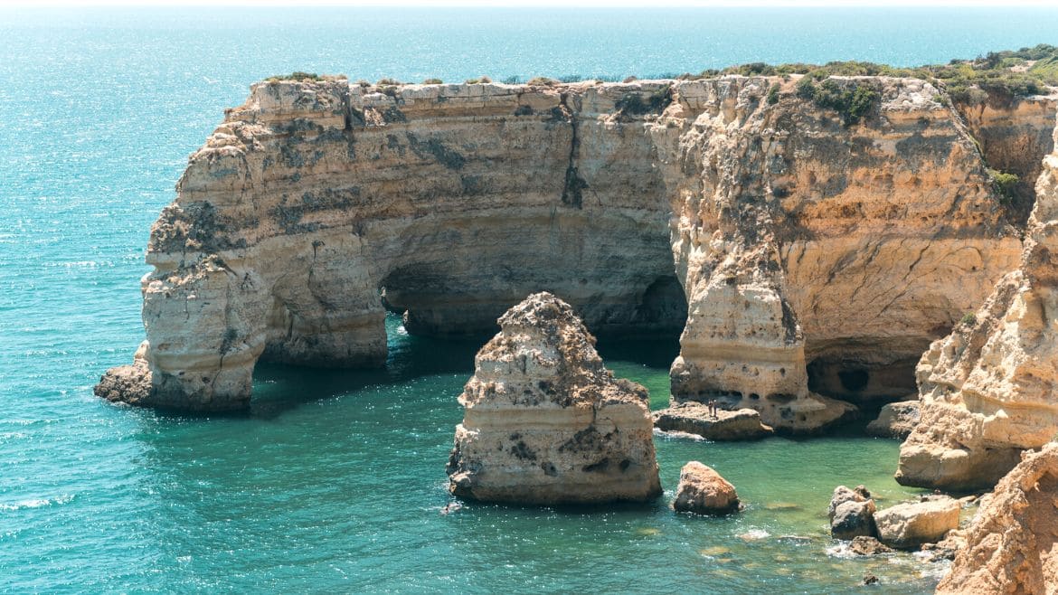 Algarve: Klippen an der Algarve