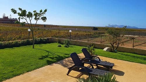 Marsala: Liegebereich der Kitevilla Marsala: Liegebereich der Kitevilla