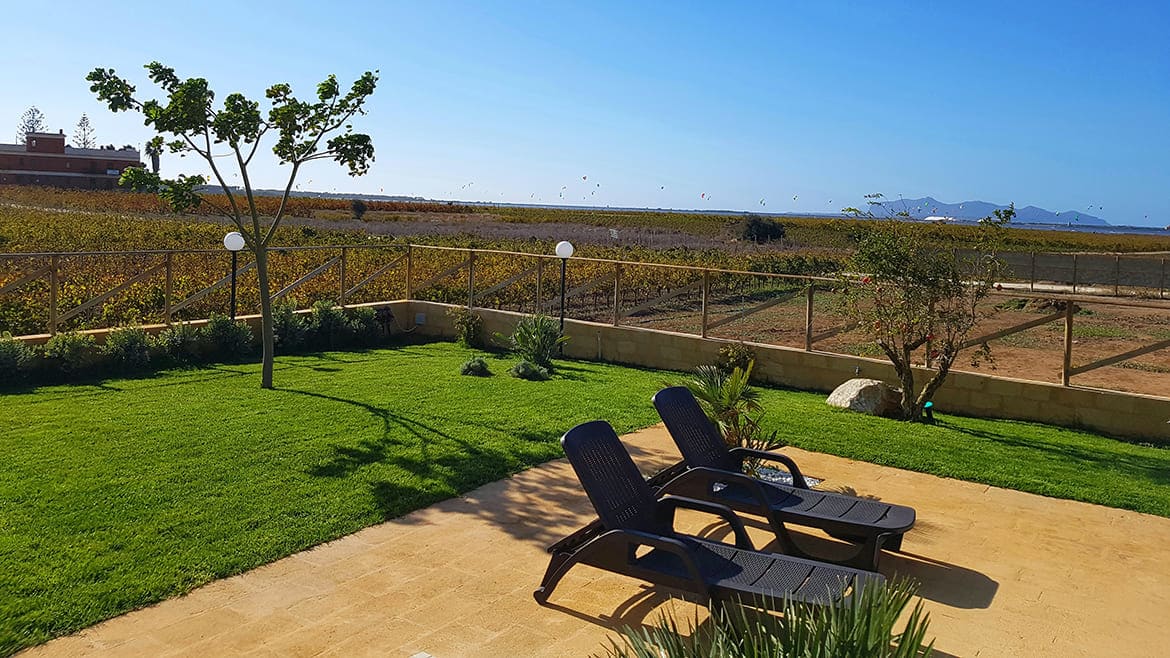 Marsala: Liegebereich der Kitevilla Marsala: Liegebereich der Kitevilla