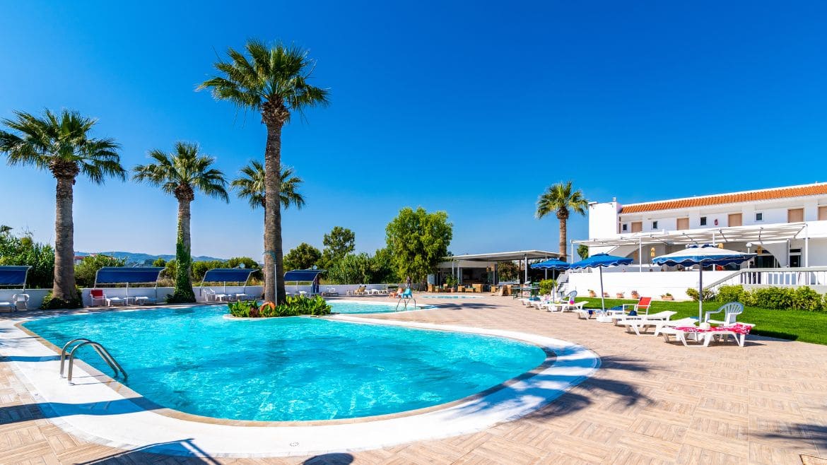 Rhodos Theologos: Ansicht der Poollandschaft Rhodos Theologos: Ansicht der Poollandschaft