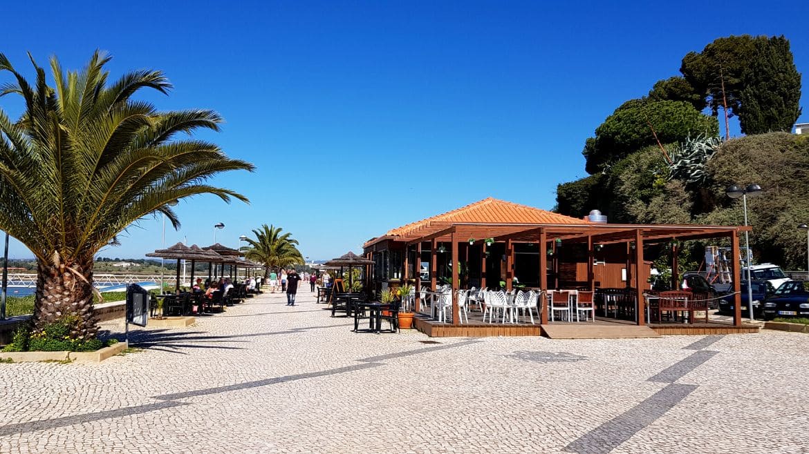 Algarve: Die Promenade von Alvor Algarve: Die Promenade von Alvor