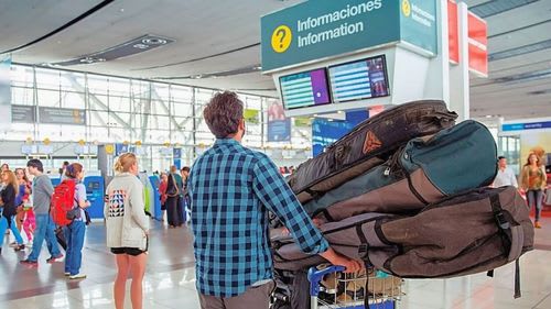 Kitesurfen: Materialmitnahme im Flieger