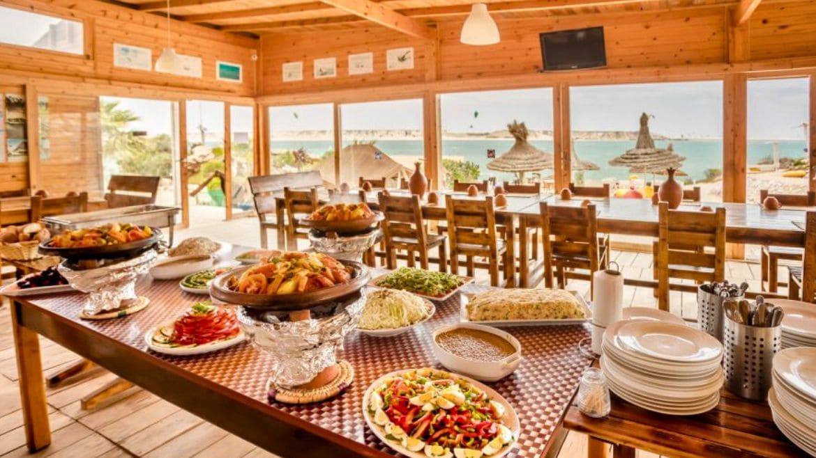 Dakhla: Leckeres Essen und ein atemberaubender Ausblick Dakhla: Leckeres Essen und ein atemberaubender Ausblick