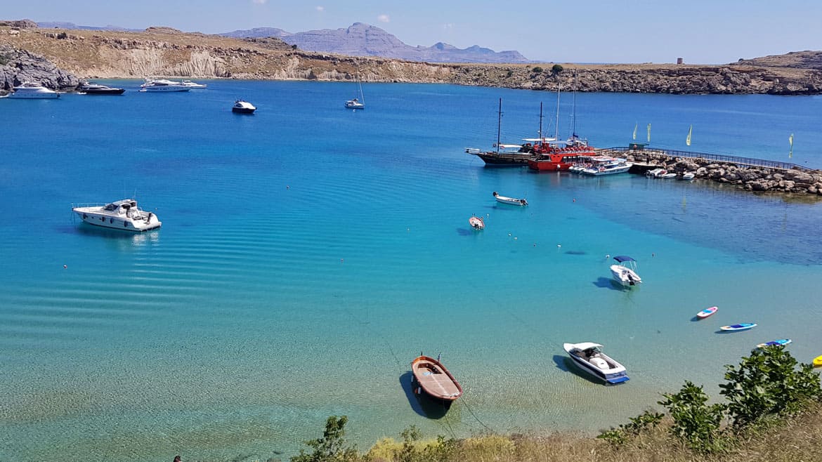 Fanes: Traumhafte Buchten laden in Lindos zum Baden ein.