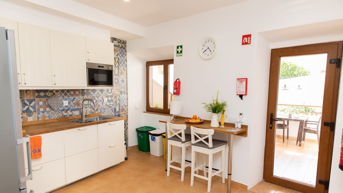 Algarve: Übersicht der Gemeinschatfsküche Algarve: Übersicht der Gemeinschatfsküche