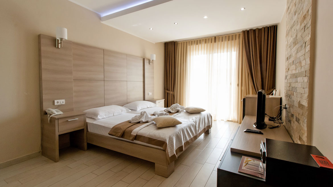 Ulcinj: Doppelzimmer im Komforthotel