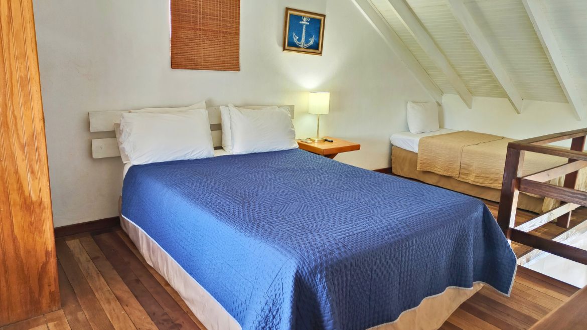 Tobago: Übersicht Schlafbereich Appartements I der Surf Studios Tobago: Übersicht Schlafbereich Appartements I der Surf Studios