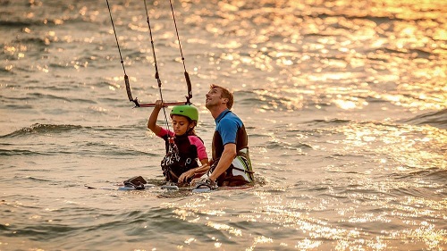 Ulcinj: Kitesurfschulung auch für Kinder möglich Ulcinj: Kitesurfschulung auch für Kinder möglich