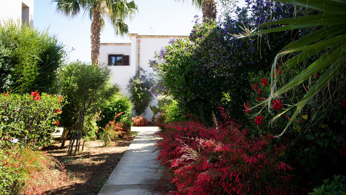 Marsala: Weg zu den Surfer Appartements
