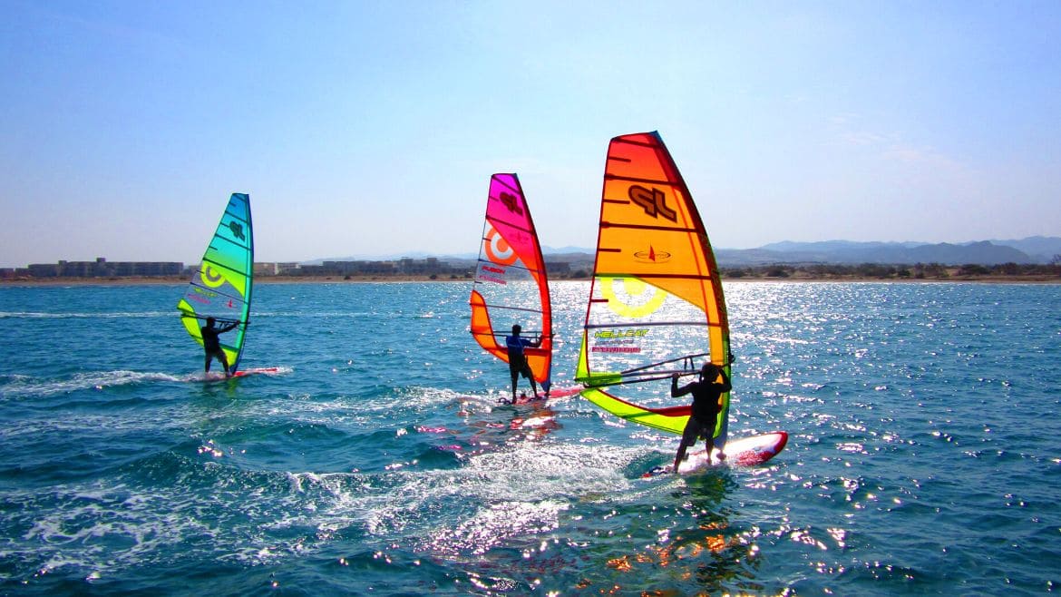 El Naaba: Windsurfer in El Naaba El Naaba: Windsurfer in El Naaba