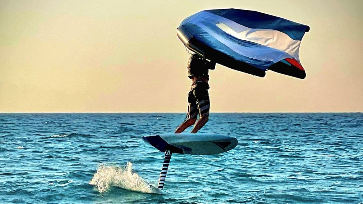 Rhodos Theologos: Wingsurfen/Foilen in Theologos möglich