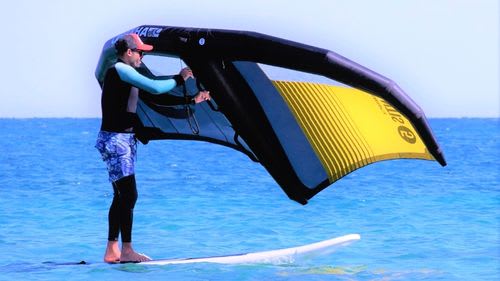 Wingsurfen: Wingsurfen in der Soma Bay