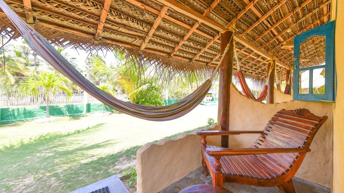 Kalpitiya: Wunderbaren Ausblick von der Terrasse der Standard Zimmer in den Surf Cabanas Kalpitiya: Wunderbaren Ausblick von der Terrasse der Standard Zimmer in den Surf Cabanas