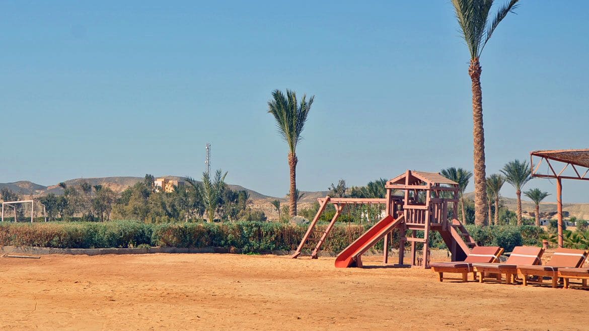 El Naaba: Spielplatz 