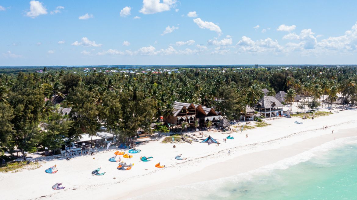 Sansibar: Drohnenaufnahme vom Paje Beach