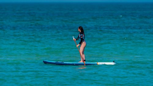 Sansibar: SUP-Touren an windfreien Tagen