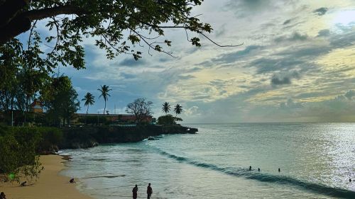 Tobago: Store Bay Beach