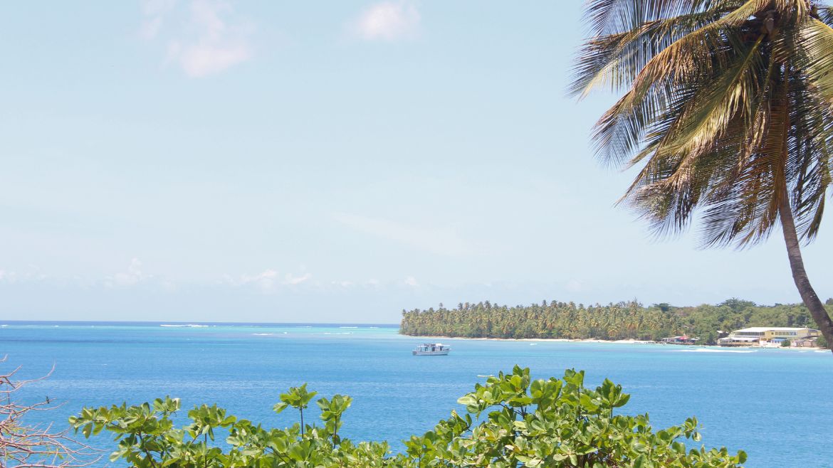 Tobago: Aussicht zum Pigeon Point Heritage Park